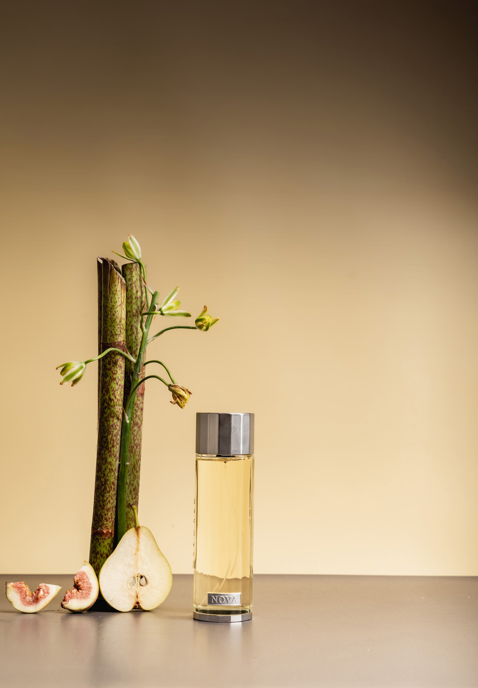 عطر نوفا